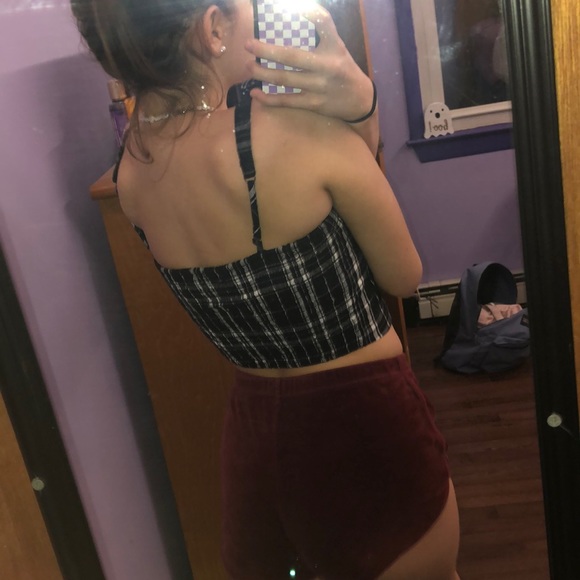 black and white stripped crop top - Picture 3 of 8